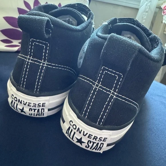 Stylish Black and White Kids High-Top Sneakers - Picture 2 of 3